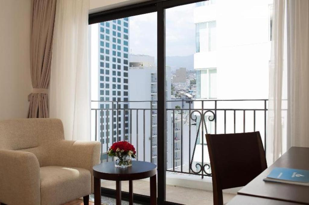 Legendsea Hotel Nha Trang Exterior photo